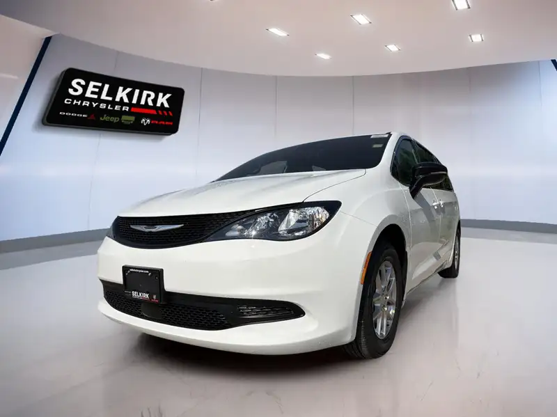2027 Chrysler Grand Caravan SXT, λευκό, 0 km, εισαγωγή Καναδάς — φωτο 1