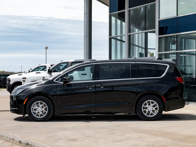 2027 Chrysler Pacifica SELECT, μαύρο, 0 km, εισαγωγή Καναδάς — φωτο 5 z 20