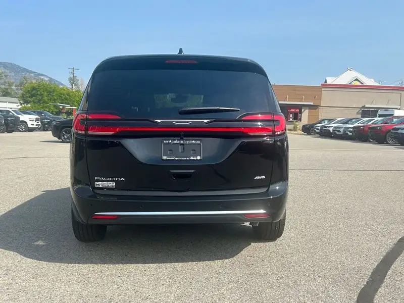 2027 Chrysler Pacifica Select AWD, μαύρο, 0 km, εισαγωγή Καναδάς — φωτο 6 z 12