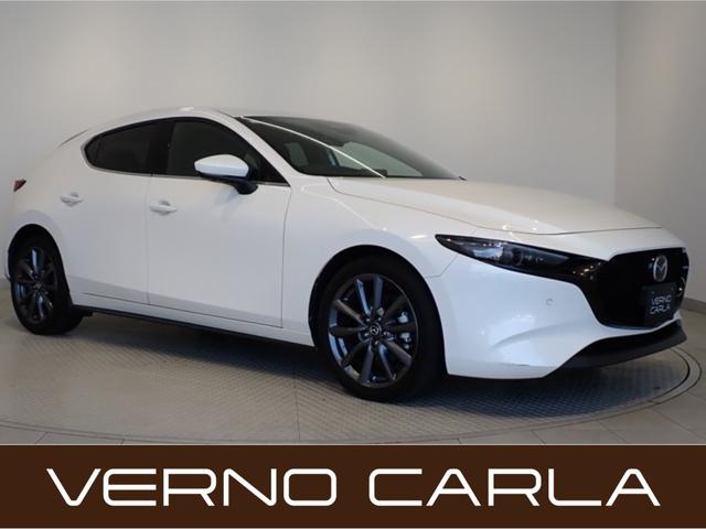 Mazda3 Fastback, εισαγωγή Ιαπωνία — φωτο 1