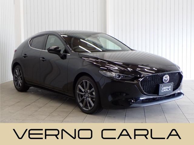 Mazda3 Fastback, εισαγωγή Ιαπωνία — φωτο 1