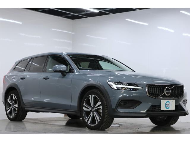 Volvo V60, εισαγωγή Ιαπωνία — φωτο 1