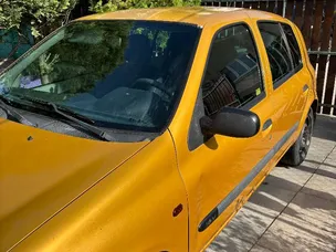 2002 Renault Clio, 160.793 km, Σλοβακία — φωτο 3 z 5