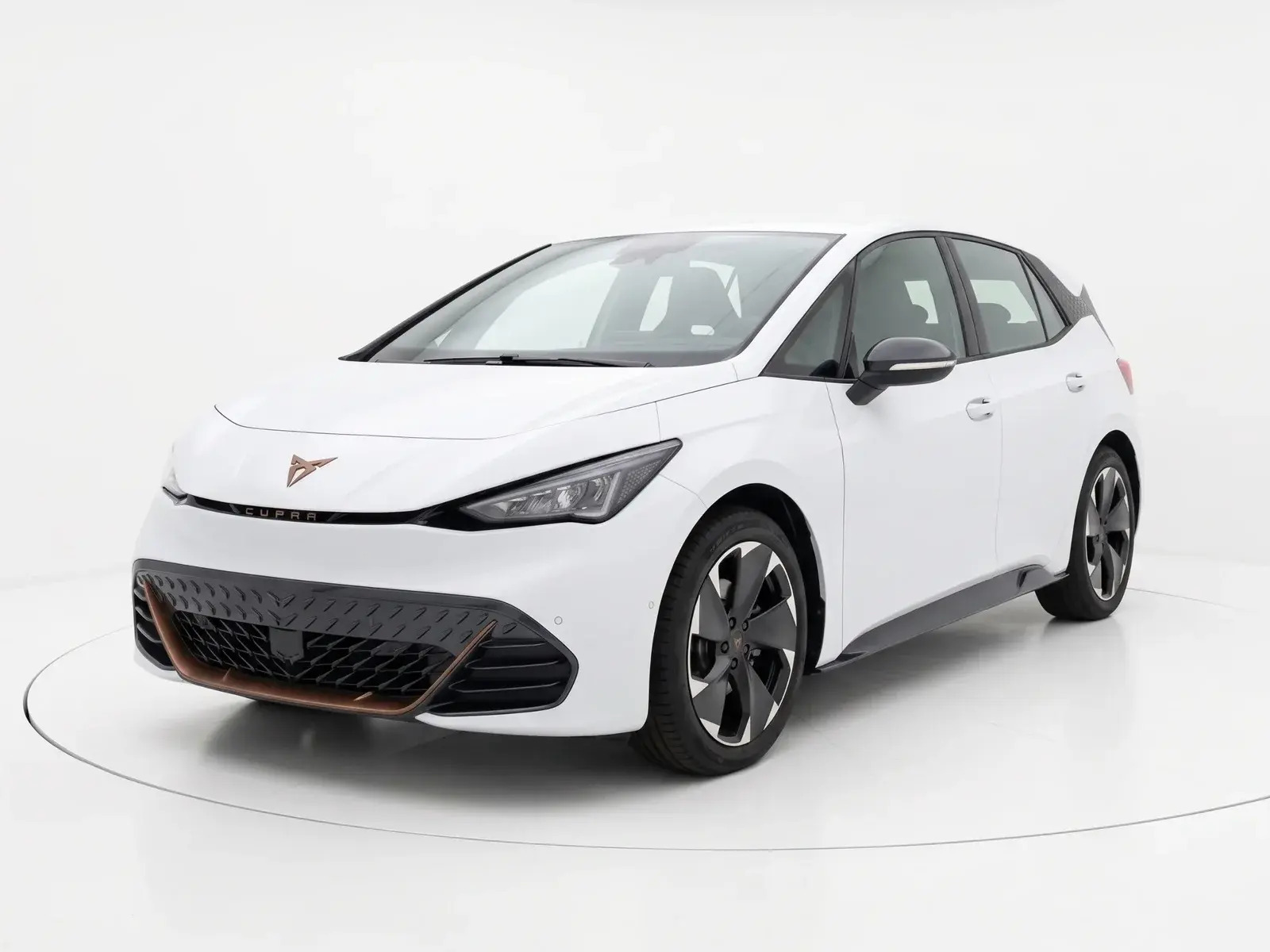 Cupra Born, Δανία — φωτο 1