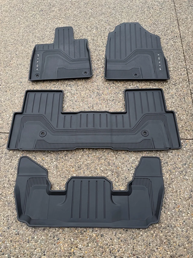 Honda Pilot OE all weather mats, εισαγωγή Καναδάς — φωτο 1