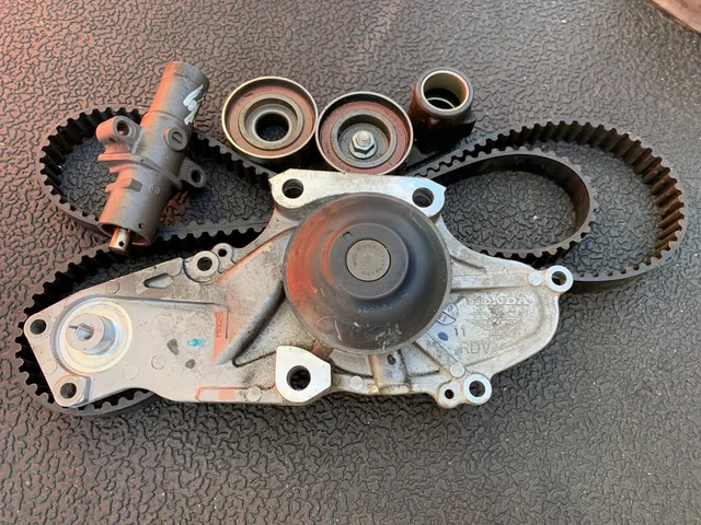 Genuine OE Honda Timing Belt/vodní čerpadlo Kit 2011-17 odyssey, εισαγωγή Καναδάς — φωτο 1