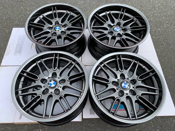 sada RARE Genuine OE 18x8/9.5 BMW E39 M5 Style 65 rims, εισαγωγή Καναδάς — φωτο 1