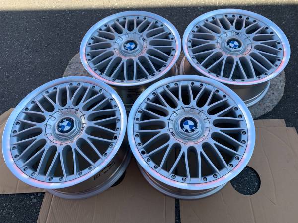sada 2PC BBS 18X8.5 ET50 Genuine BMW style 101M rims exc cond, εισαγωγή Καναδάς — φωτο 1