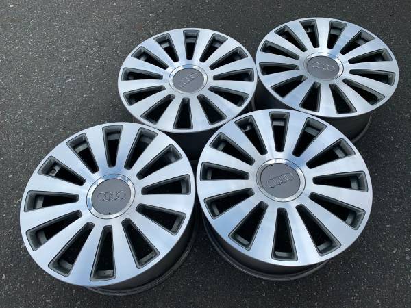Stunning - Genuine Factory OE Audi A8 19" rims in exc použitý cond, εισαγωγή Καναδάς — φωτο 1