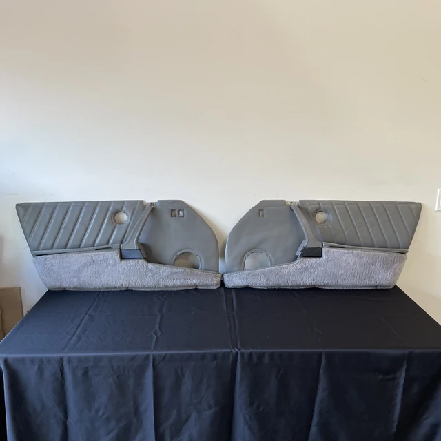 Porsche 911 SC full leather interior parts, εισαγωγή Καναδάς — φωτο 1