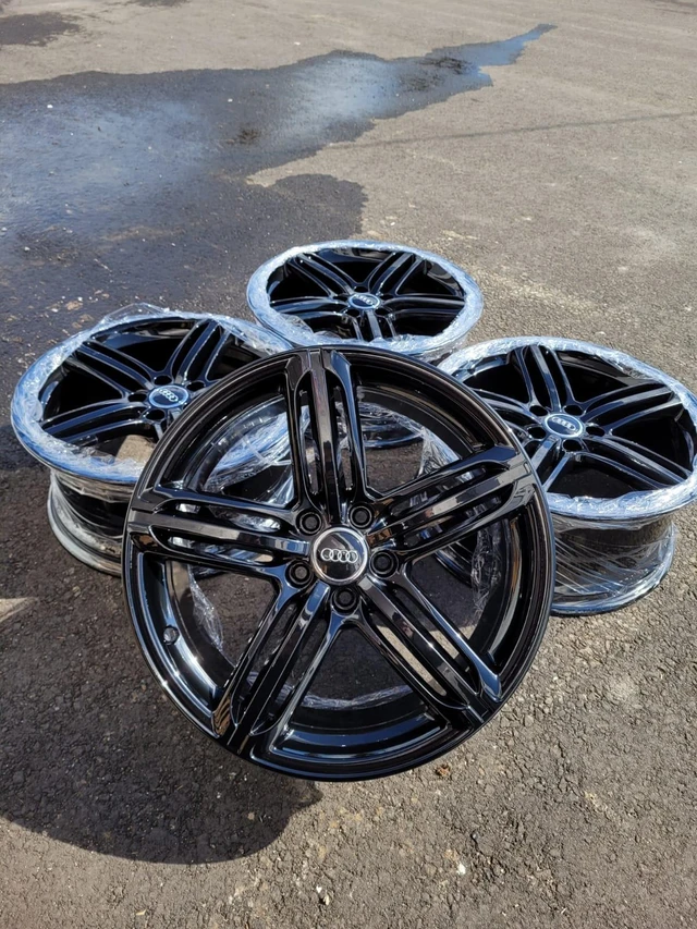 19" Audi S4 OE Wheels Gloss Black - 5x112 - MINT, μαύρο, εισαγωγή Καναδάς — φωτο 1