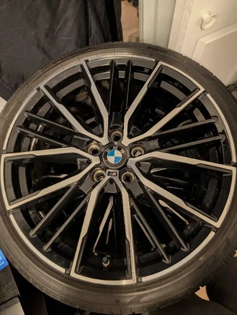 OE BMW Wheels 8092356 235/35/19, εισαγωγή Καναδάς — φωτο 1