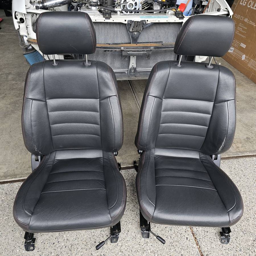 2001 Impreza 2.5RS OE leather seats. Extremely rare!, εισαγωγή ΗΠΑ — φωτο 1