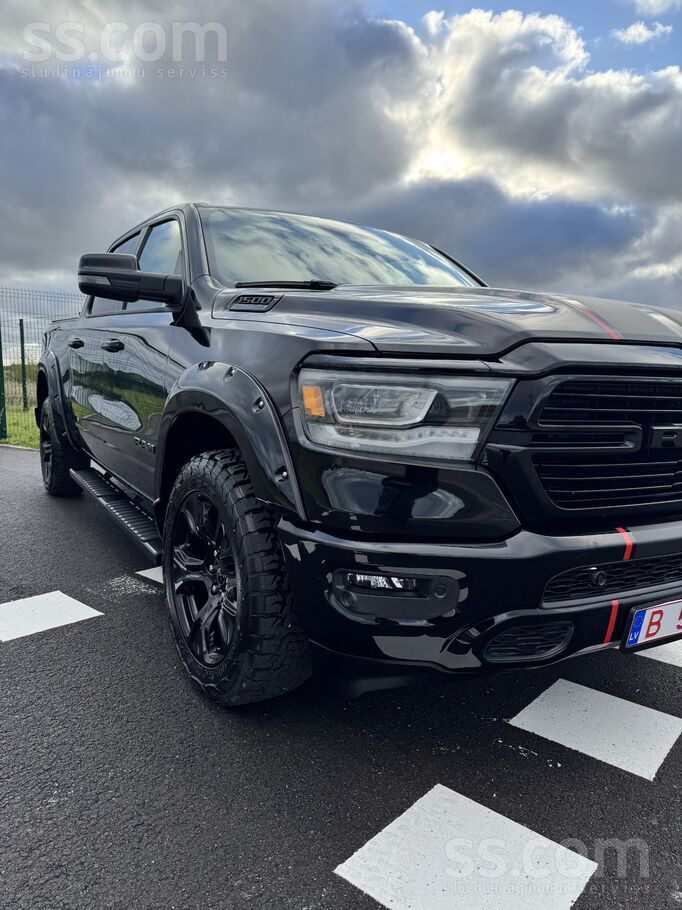 2023 Dodge RAM, 73.000 km, Λετονία — φωτο 1
