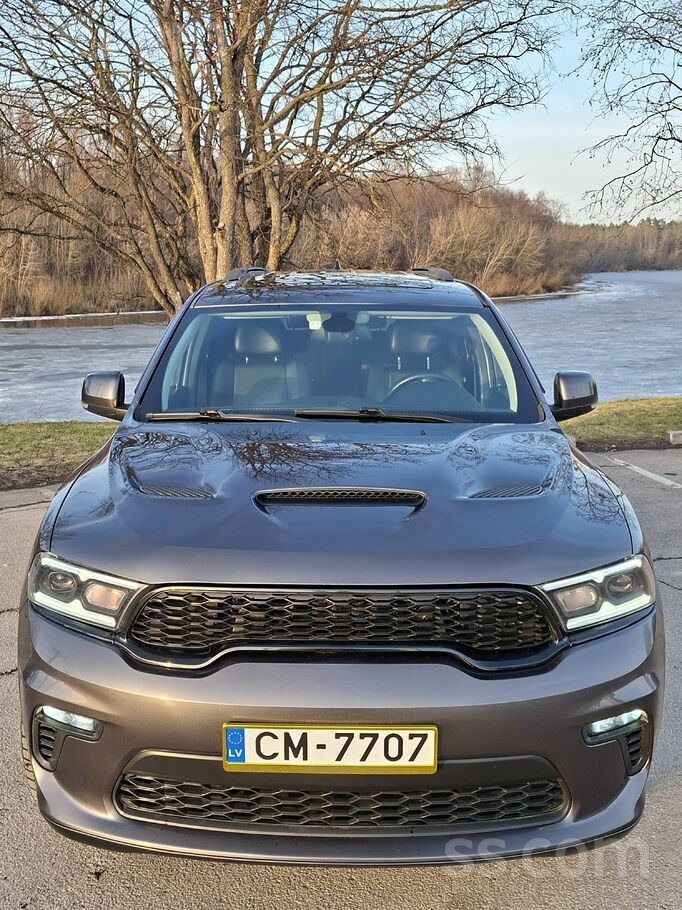 2015 Dodge Durango, 302.000 km, Λετονία — φωτο 1