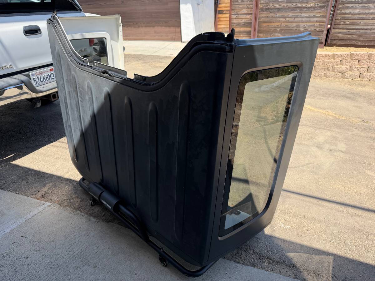 OE Jeep Wrangler JK 2-Door Hard Top, εισαγωγή ΗΠΑ — φωτο 1
