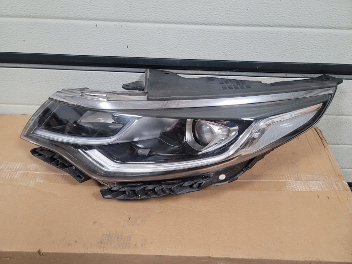 Optima Iv facelift 18- světlomet levá Zwykla LED 92101-d4520 Europa Igla, Σε απόθεμα στην ΕΕ — φωτο 1