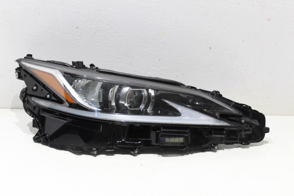 Lexus ES Full Led pravý světlomet přední pravá, Σε απόθεμα στην ΕΕ — φωτο 1