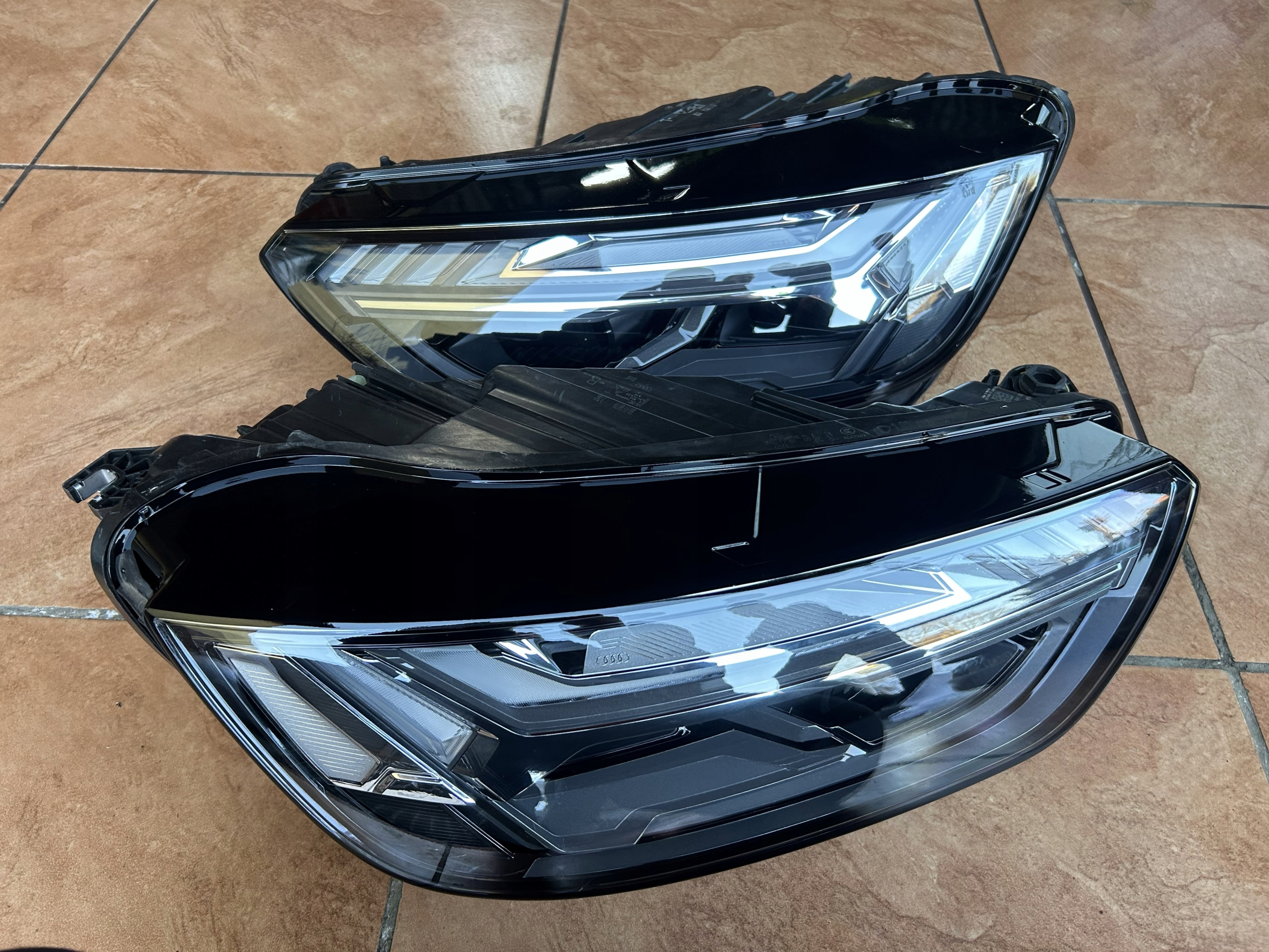 přední světlomet audi full led matrix - komplet levý i pravý, Σε απόθεμα στην ΕΕ — φωτο 1