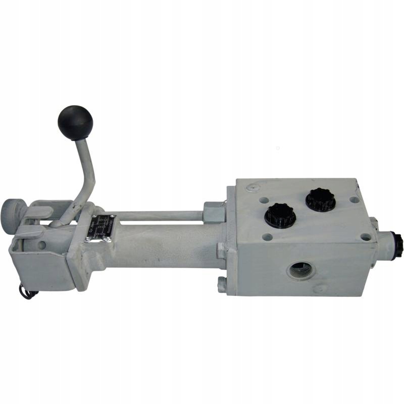 Hydraulický rozvaděč podnosnika hydraulického 65642371011, Σε απόθεμα στην ΕΕ — φωτο 1
