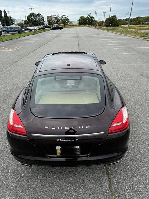 2013 Porsche, εισαγωγή Καναδάς — φωτο 4 z 12