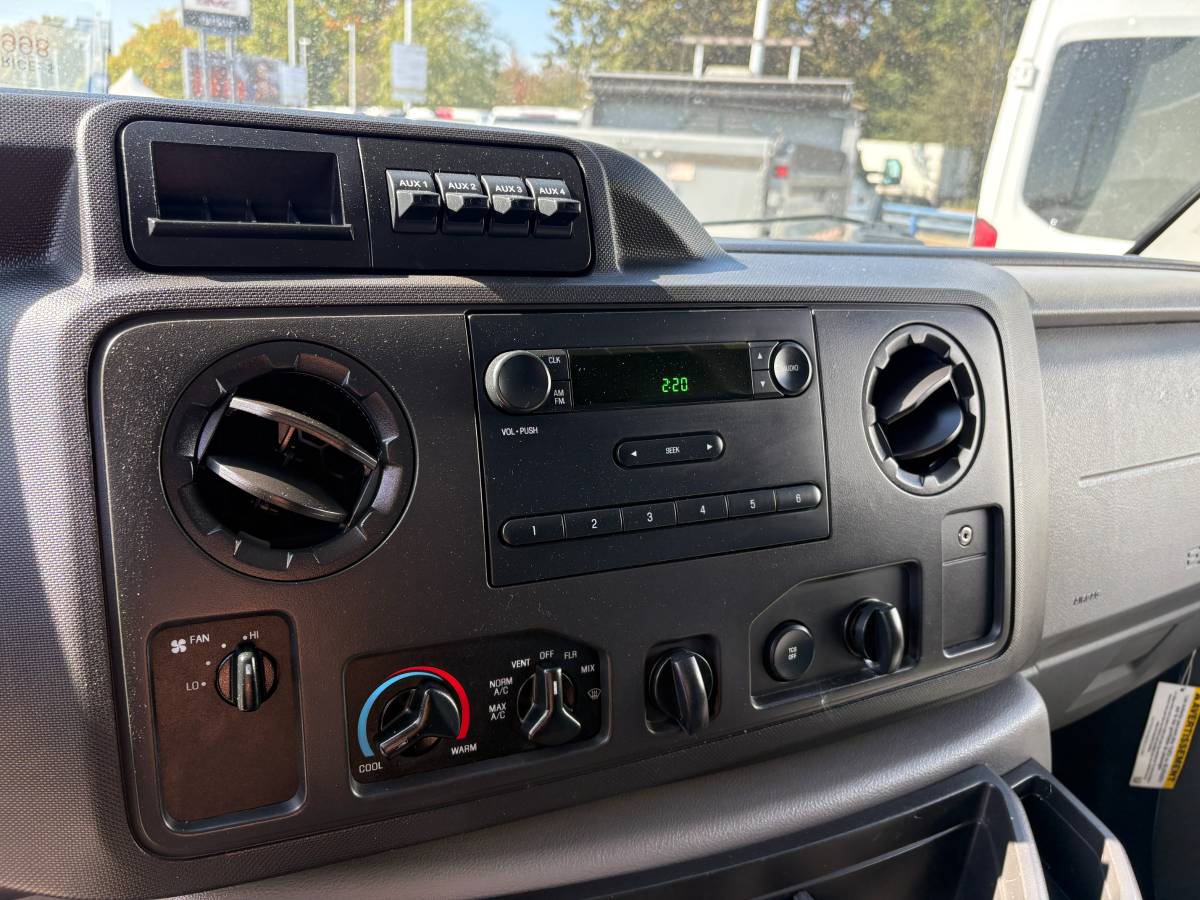 2019 Ford, εισαγωγή Καναδάς — φωτο 6 z 12