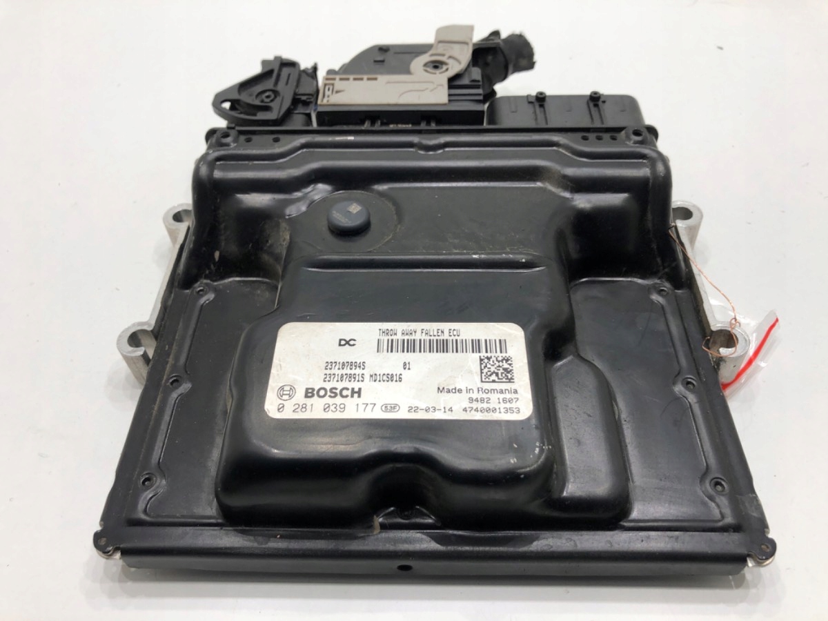 OEM komponent 0281039177 — Dacia 1.5, Σε απόθεμα στην ΕΕ — φωτο 1