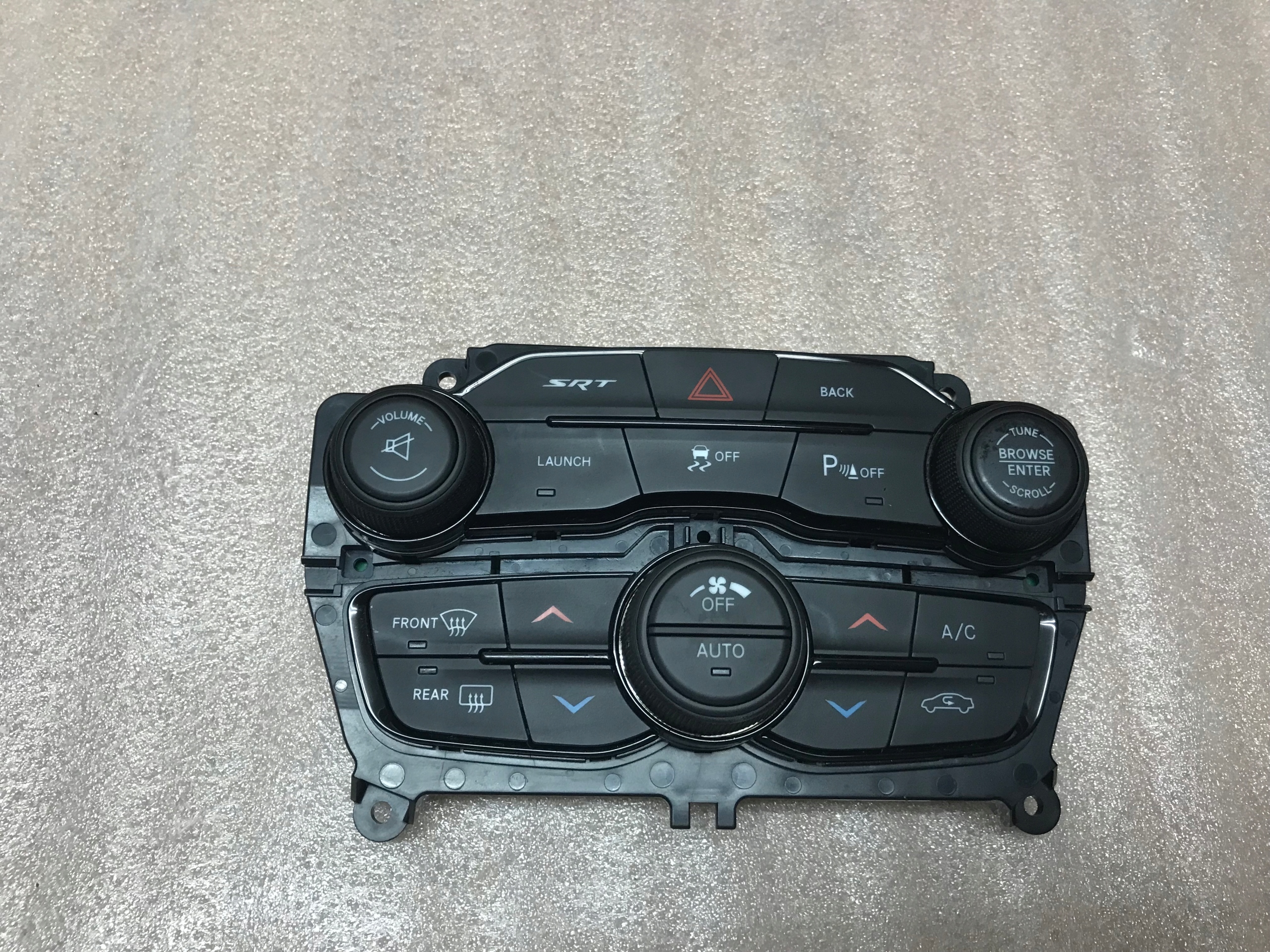 OEM komponent — Dodge, Σε απόθεμα στην ΕΕ — φωτο 1