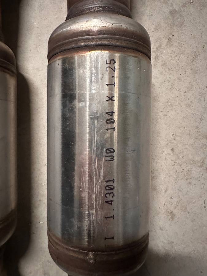 Výfuk — Caterpillar, εισαγωγή ΗΠΑ — φωτο 2 z 12