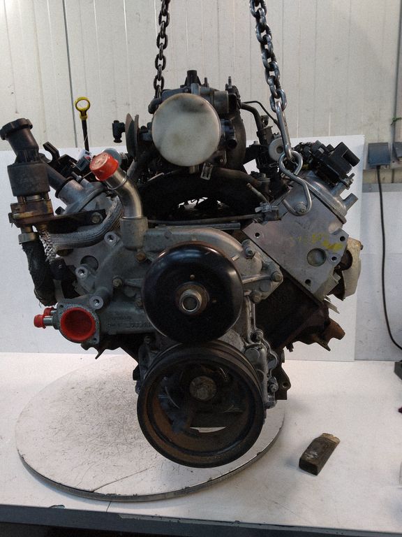 Cadillac Escalade Engine, Σε απόθεμα στην ΕΕ — φωτο 1
