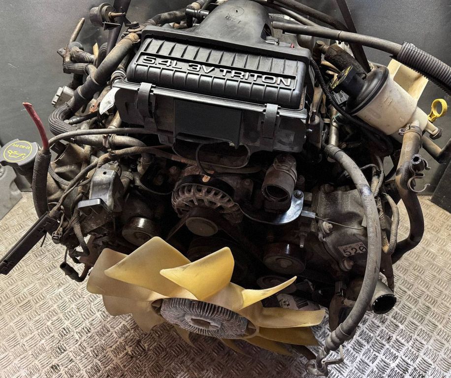 Lincoln Navigator Engine, Σε απόθεμα στην ΕΕ — φωτο 1