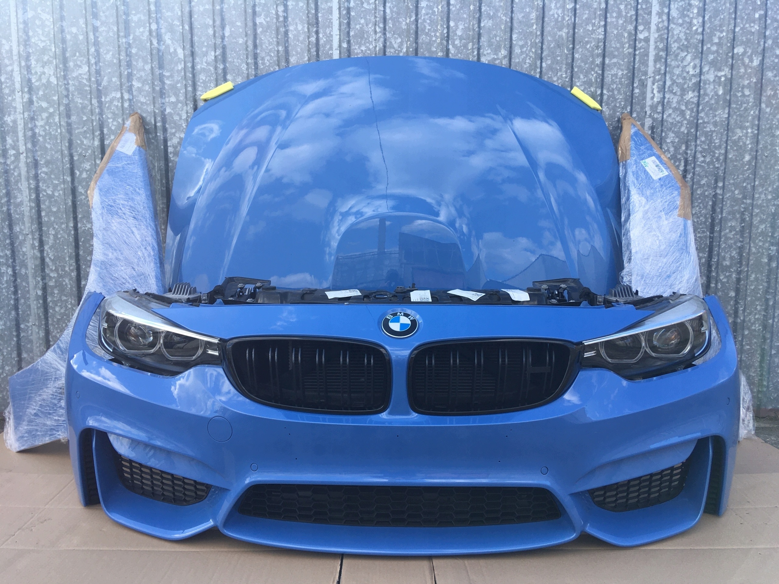 Komplet předek — BMW M3, Σε απόθεμα στην ΕΕ — φωτο 1