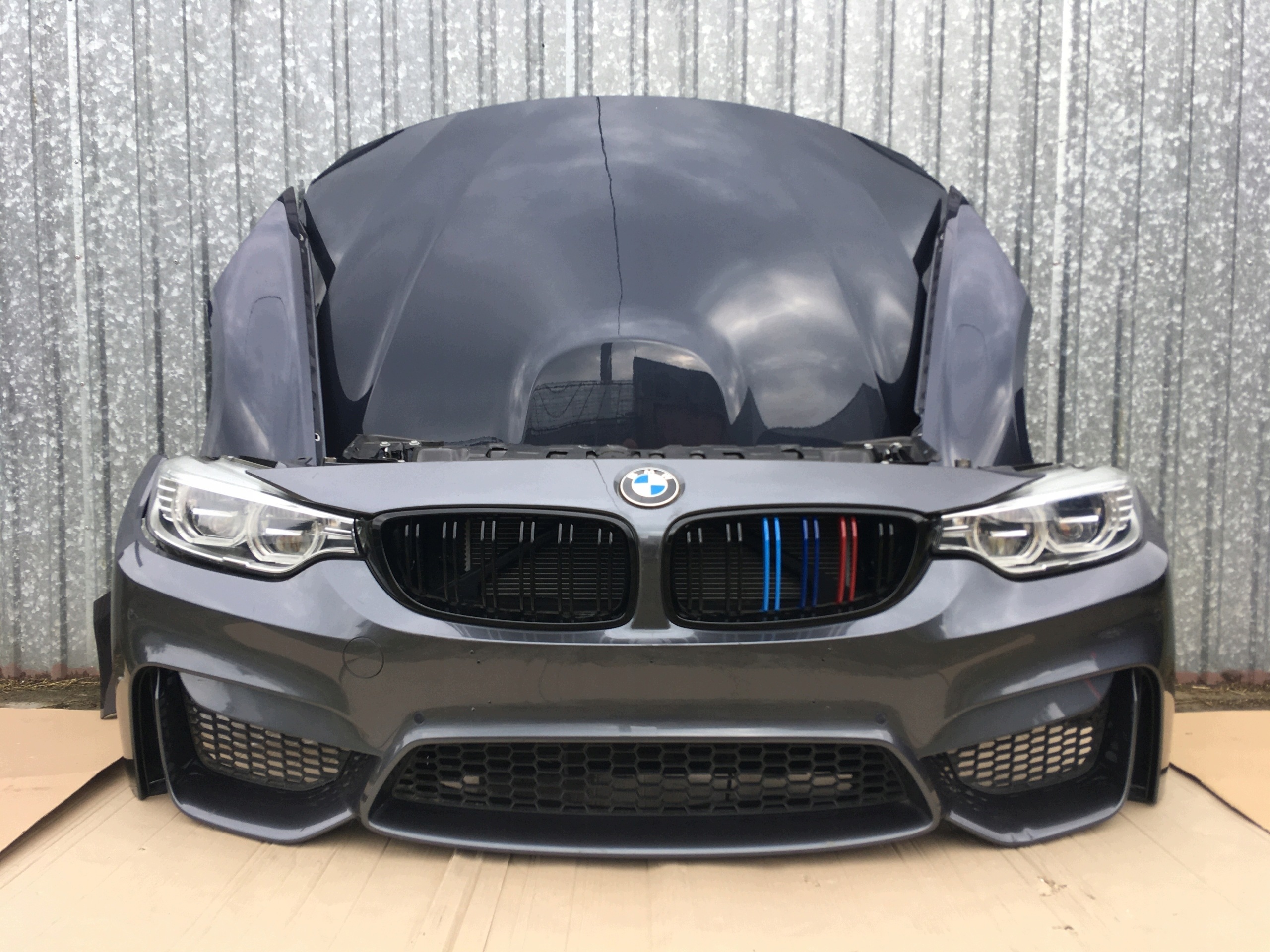 Komplet předek — BMW M3, Σε απόθεμα στην ΕΕ — φωτο 1
