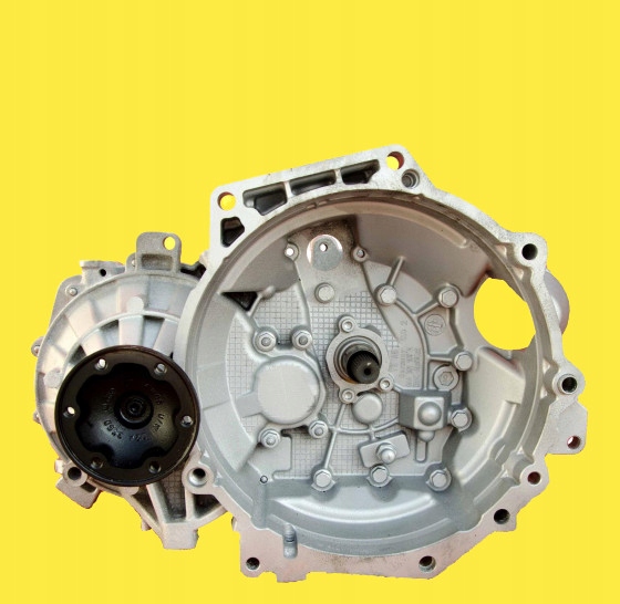 Převodovka 4S7R7002CA — Ford Focus 2.0, Σε απόθεμα στην ΕΕ — φωτο 1