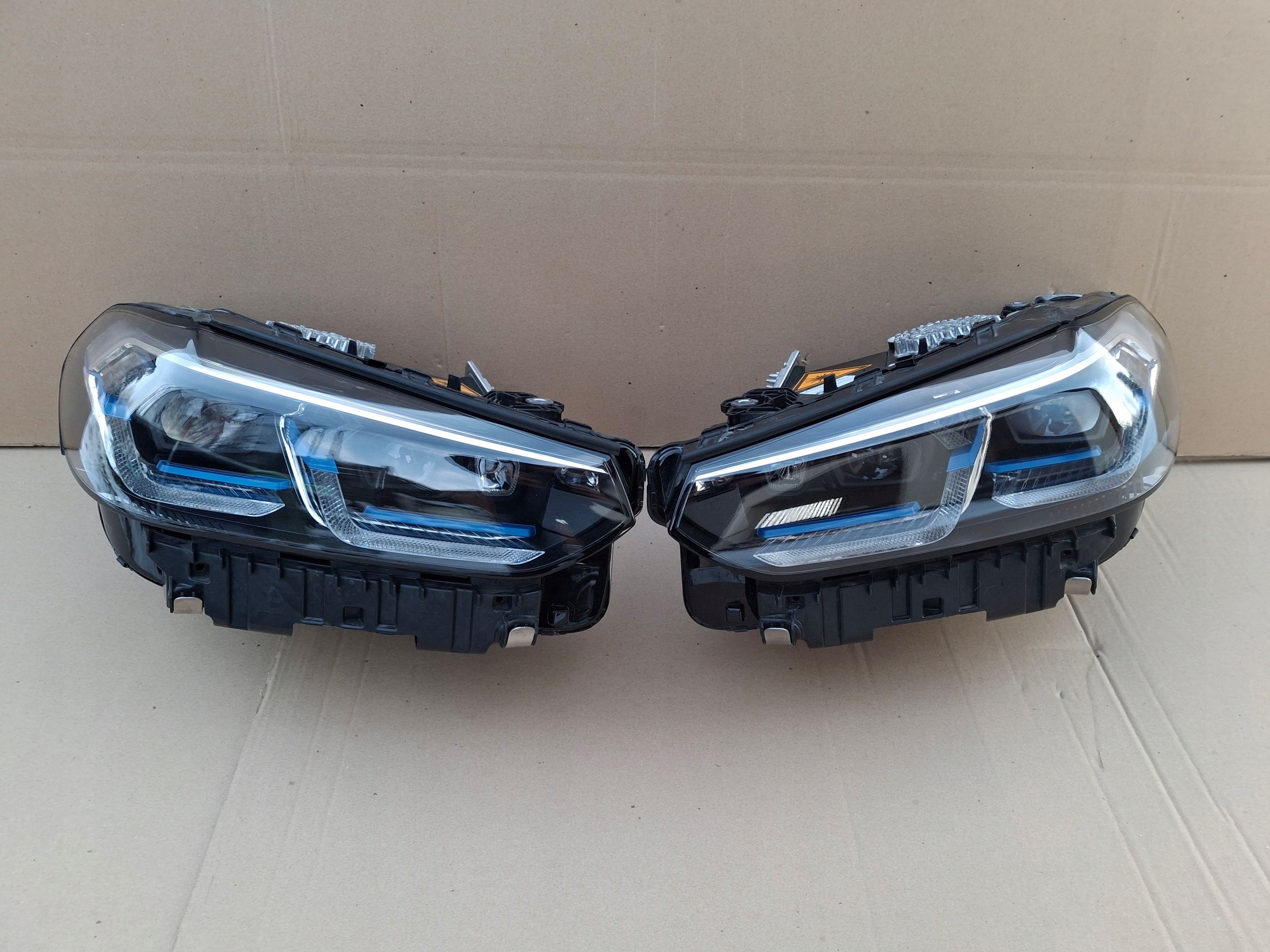 Světlomet A95A29217 — BMW X3, Σε απόθεμα στην ΕΕ — φωτο 1