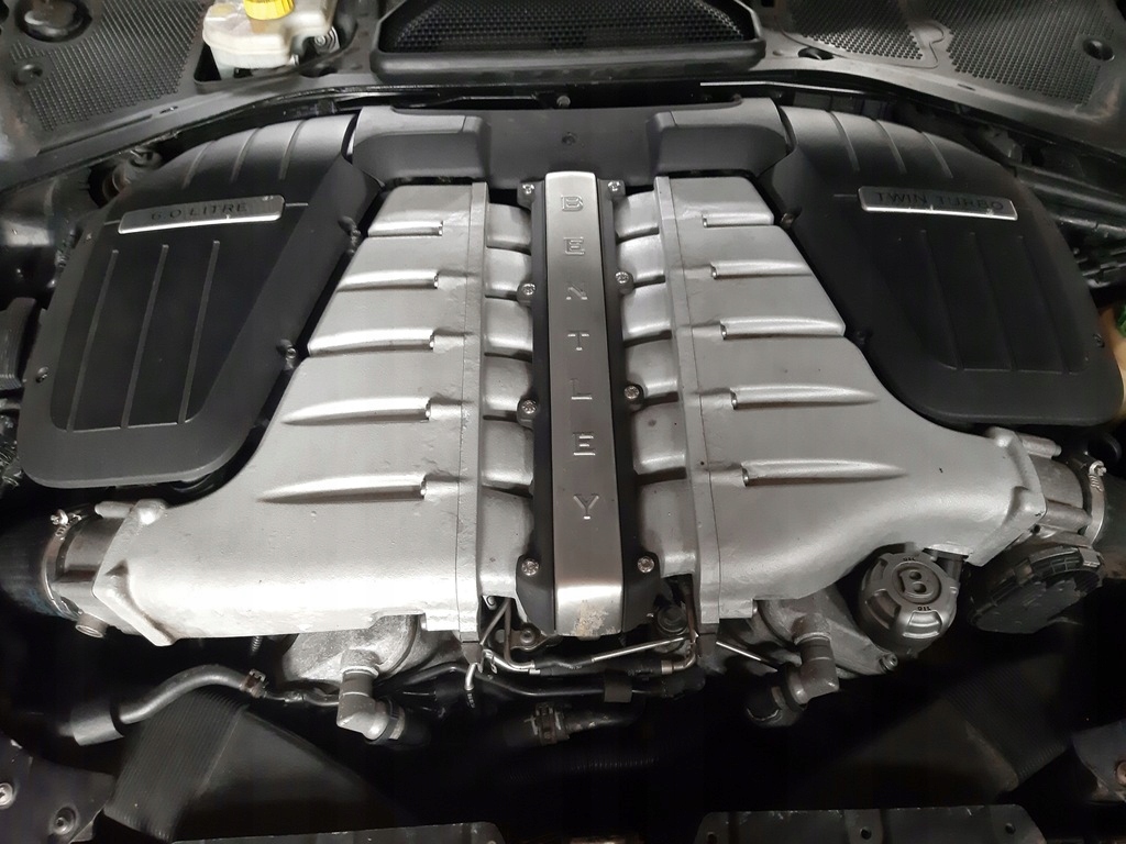 Motor — Bentley Continental 6.0 W12, Σε απόθεμα στην ΕΕ — φωτο 1
