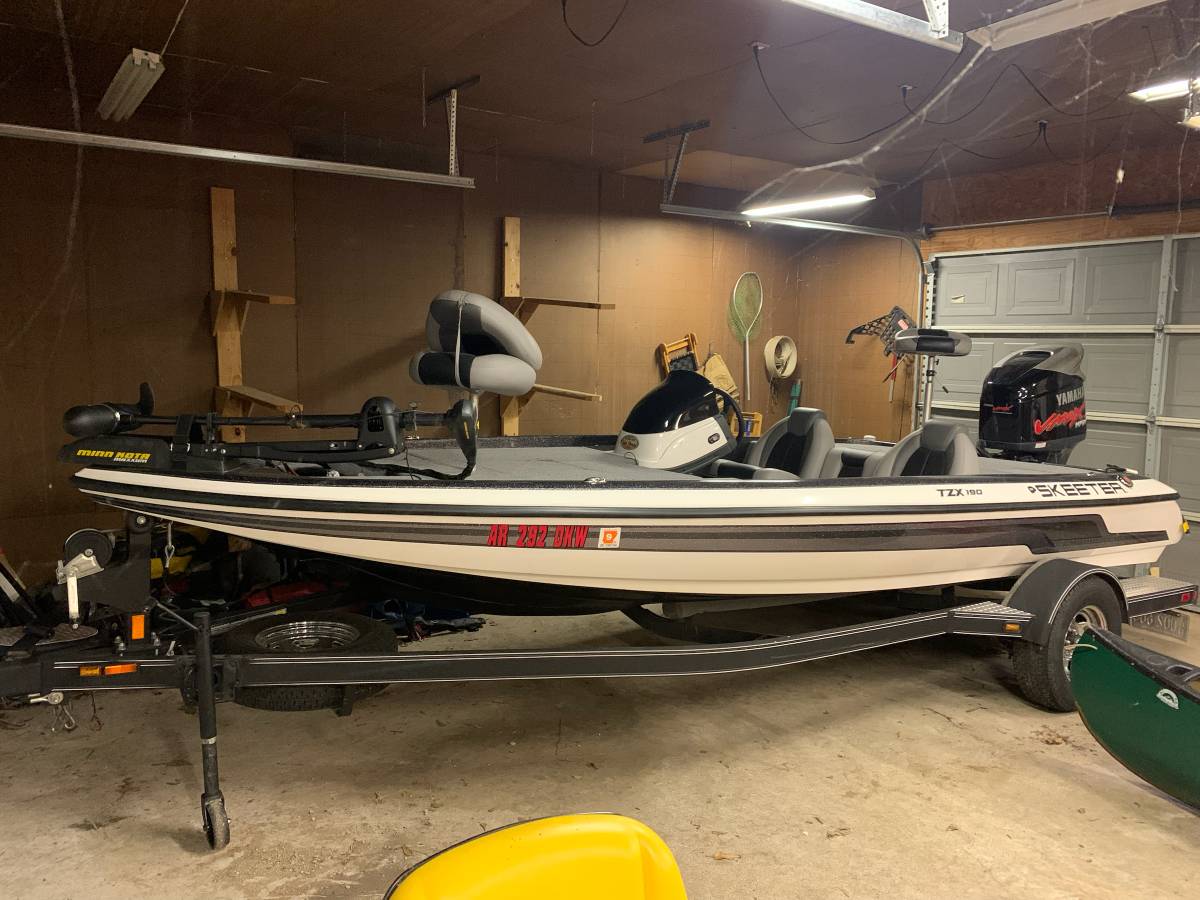 2012 Skeeter, εισαγωγή ΗΠΑ — φωτο 1 z 12 2012 Skeeter, εισαγωγή ΗΠΑ — φωτο 1 z 12