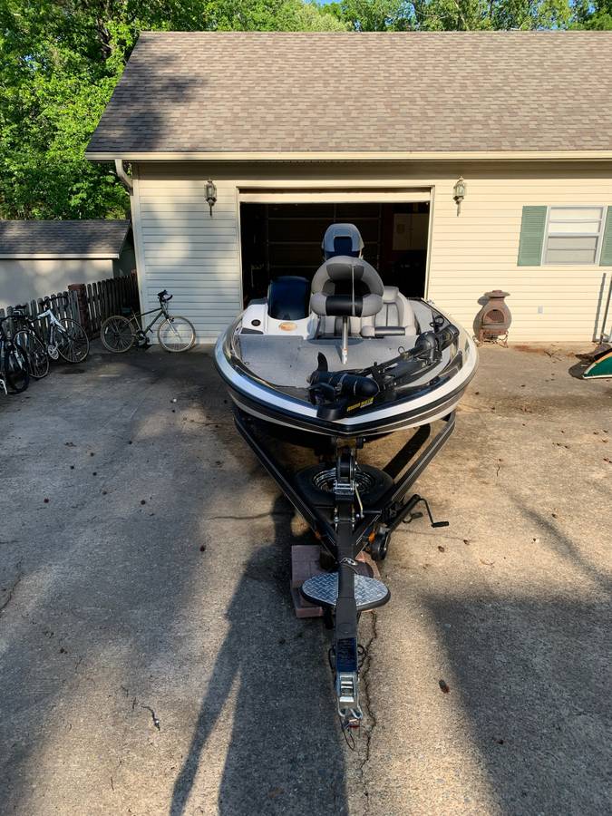 2012 Skeeter, εισαγωγή ΗΠΑ — φωτο 6 z 12