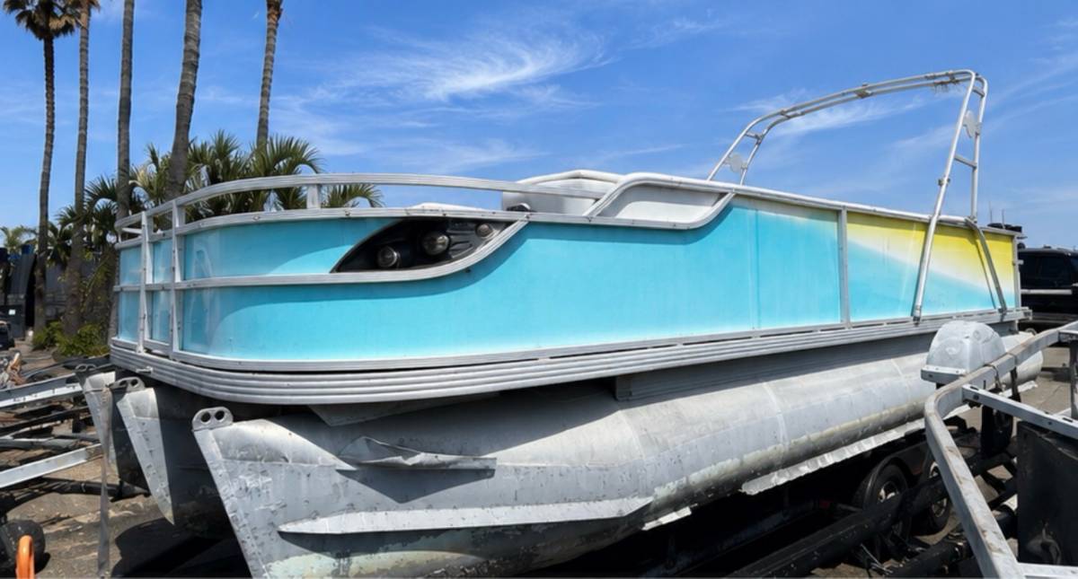 2008 Crestliner, εισαγωγή ΗΠΑ — φωτο 1