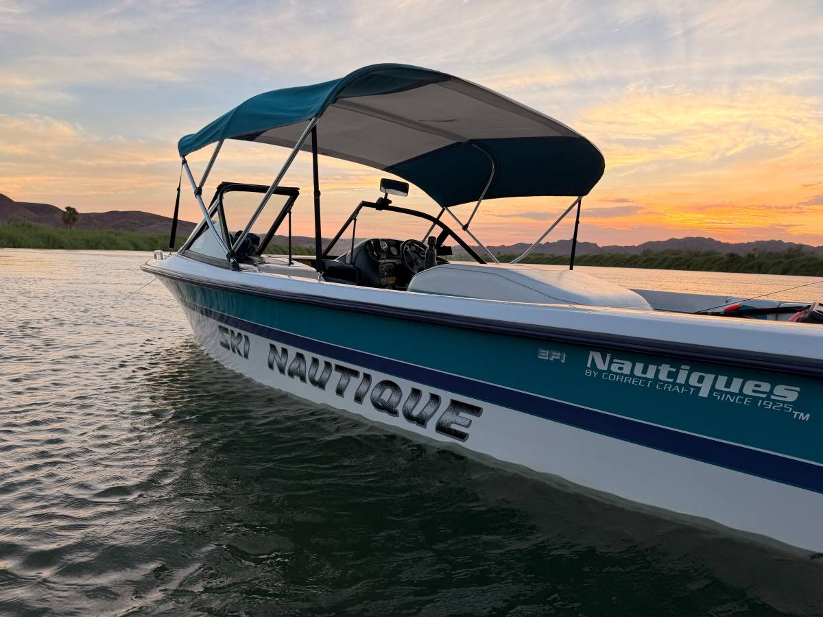 Nautique, εισαγωγή ΗΠΑ — φωτο 1