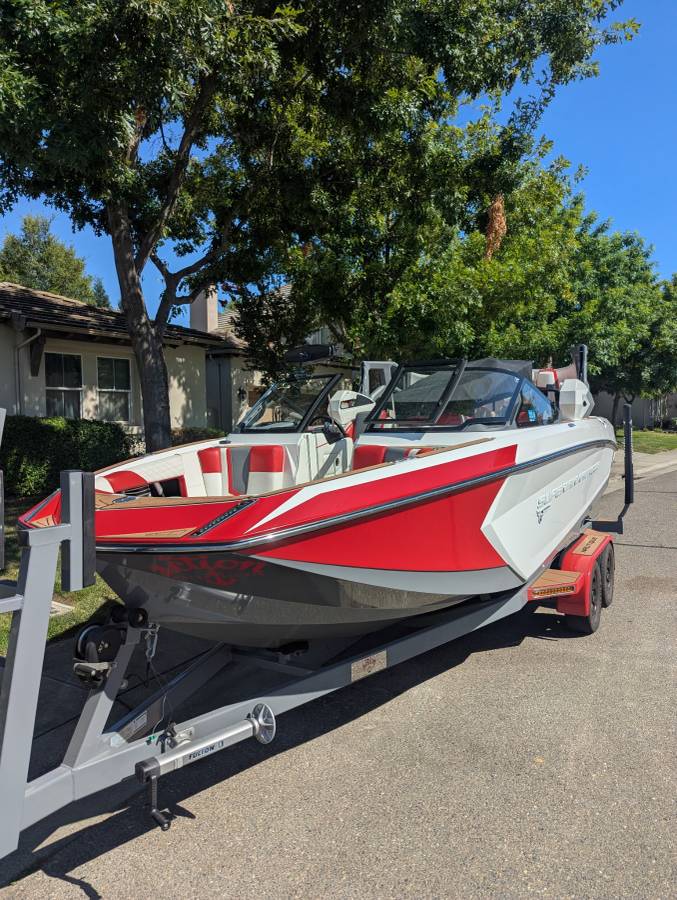 Nautique, εισαγωγή ΗΠΑ — φωτο 1