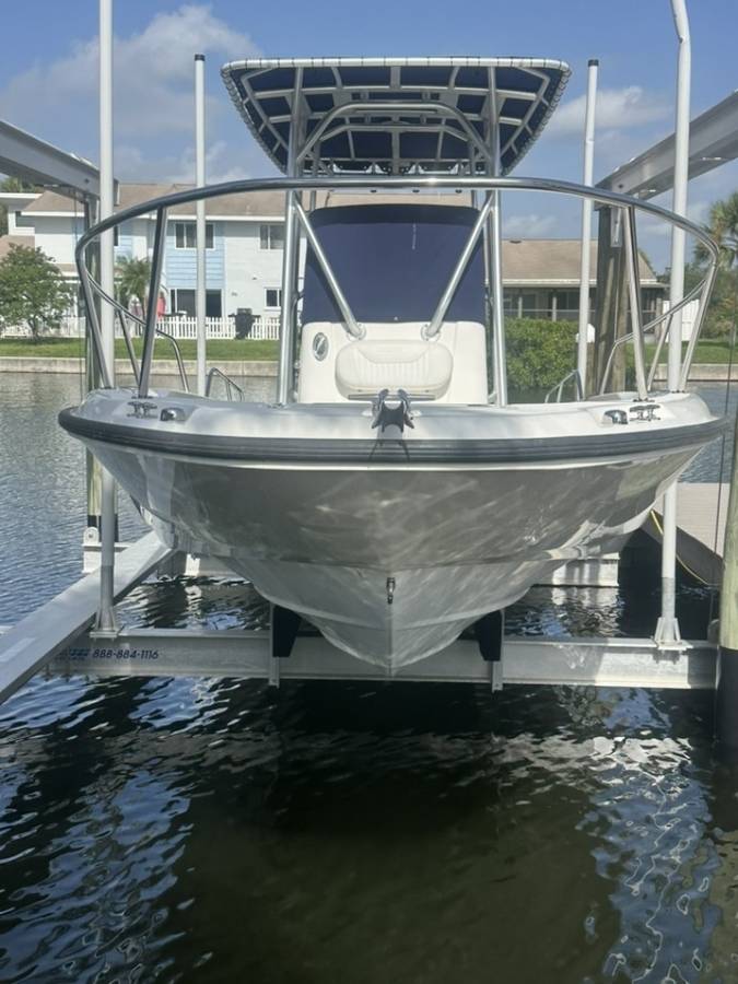 2012 Boston Whaler, εισαγωγή ΗΠΑ — φωτο 3 z 8