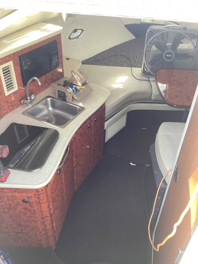 Bayliner, εισαγωγή ΗΠΑ — φωτο 8 z 12