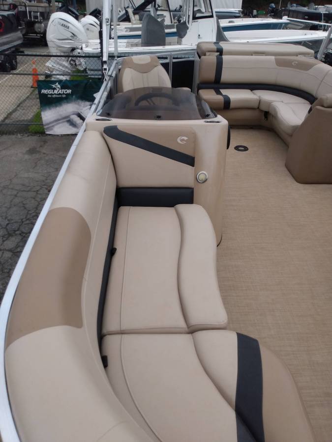 2018 Crestliner, εισαγωγή ΗΠΑ — φωτο 7 z 7