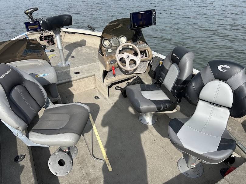 2002 Crestliner, εισαγωγή ΗΠΑ — φωτο 5 z 12