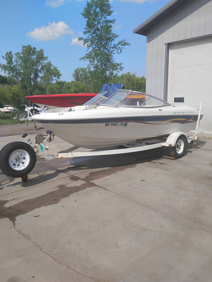 2001 Bayliner, εισαγωγή ΗΠΑ — φωτο 1