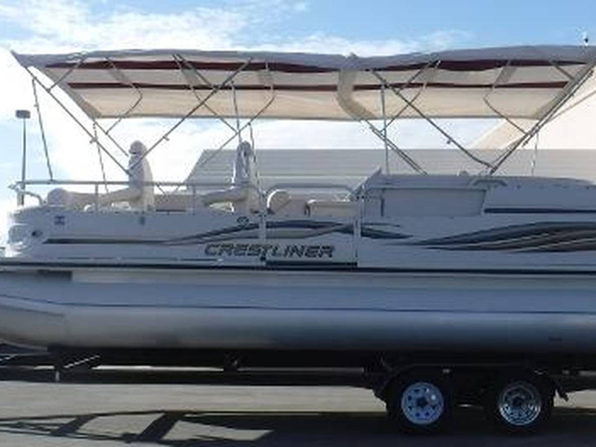 2006 Crestliner, εισαγωγή ΗΠΑ — φωτο 1