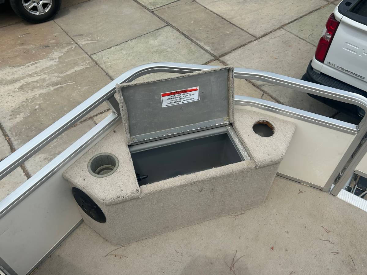 2004 Tracker, εισαγωγή ΗΠΑ — φωτο 8 z 10