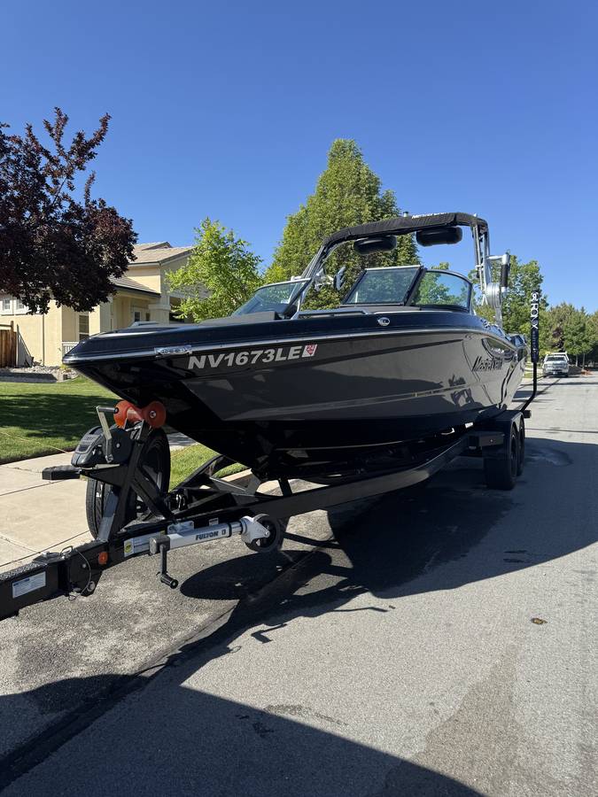 2021 MasterCraft, εισαγωγή ΗΠΑ — φωτο 1