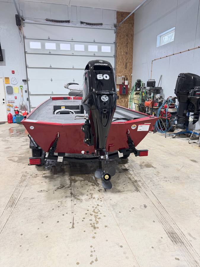 2026 Crestliner, εισαγωγή ΗΠΑ — φωτο 5 z 5
